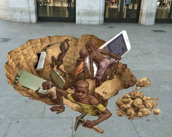 Street-art représentant des enfants qui extraient des iphones du sol